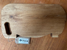 Chopping board made from one piece oak, shaped like an Elephant. Oiled. 2501 7431