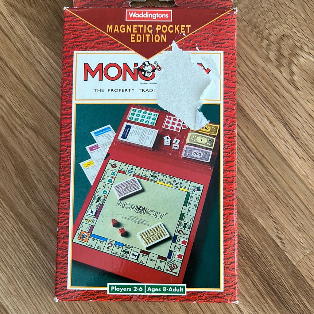 Waddingtons Monopoly travel game checked Outdoors4You