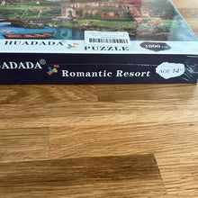 Huadada 1000 piece Jigsaw Puzzle - "Romantic Resort". Unused