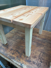 Patio coffee table with detachable legs, made from larch. Untreated. 7042 3383