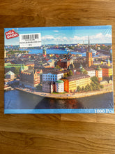 Huadada 1000 piece Jigsaw Puzzle - "Gamla Stan". Unused