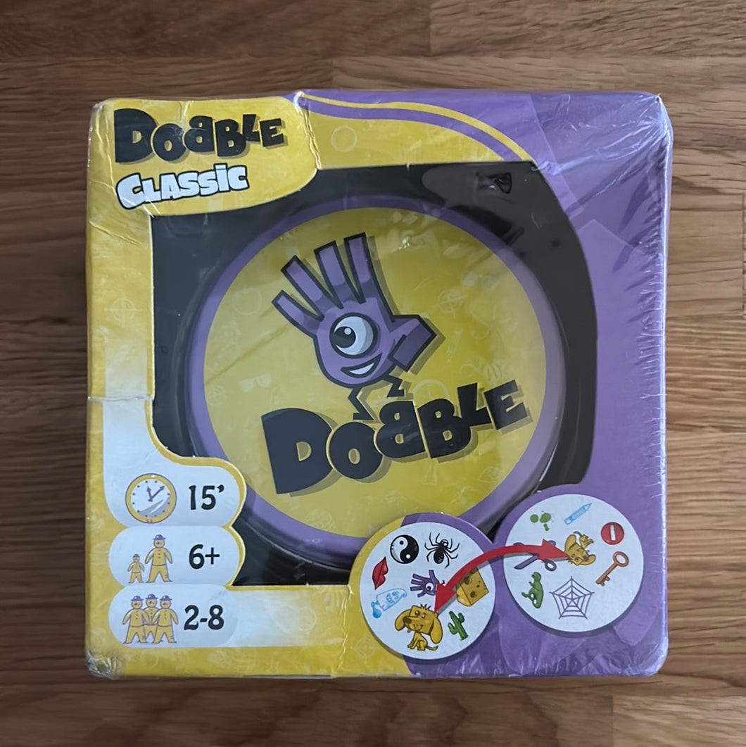 Dobble card game 