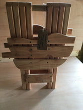 Folding side table in the shape of an elephant made from British Larch. Untreated. 3726 9335