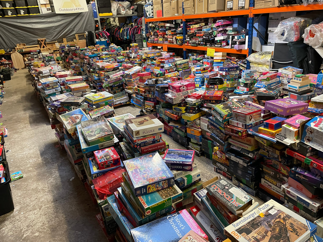 Random selection large box of games and jigsaws - choose your category!